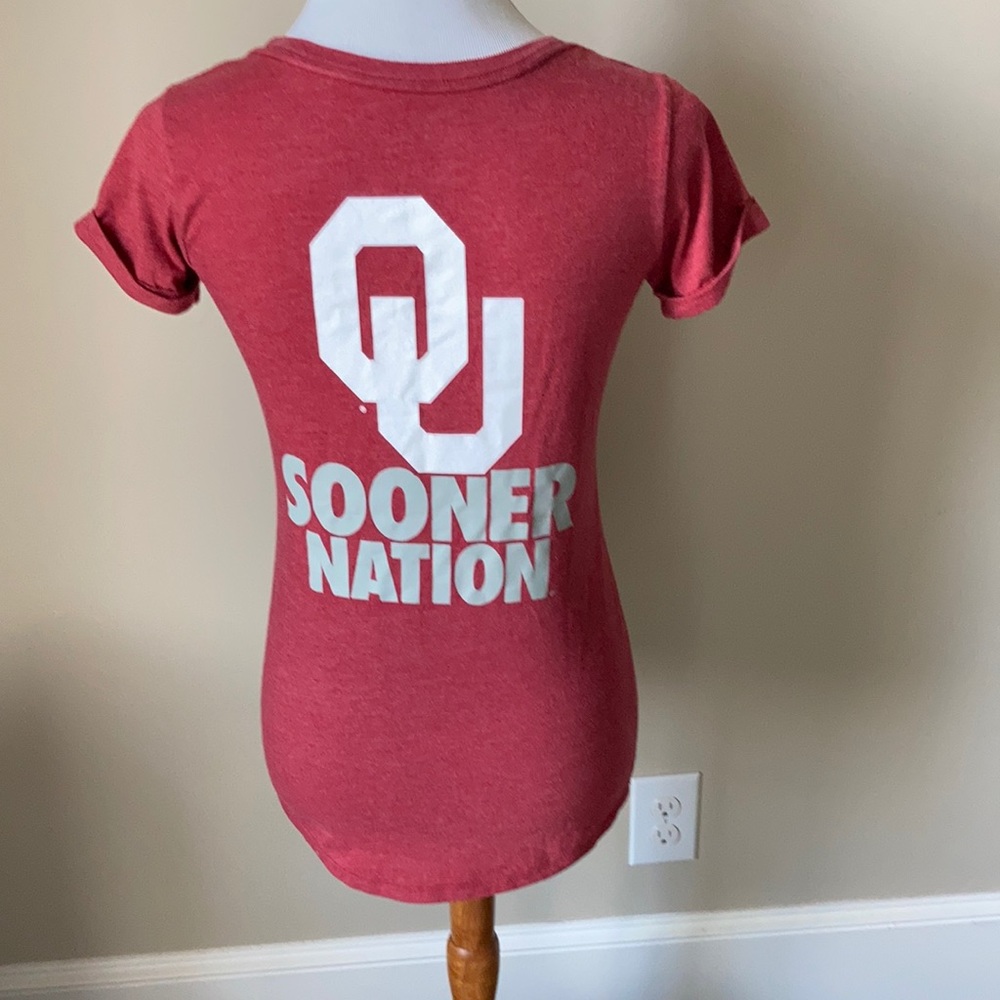 Nike OU slim fit logo  tshirt with cuffed sleeves